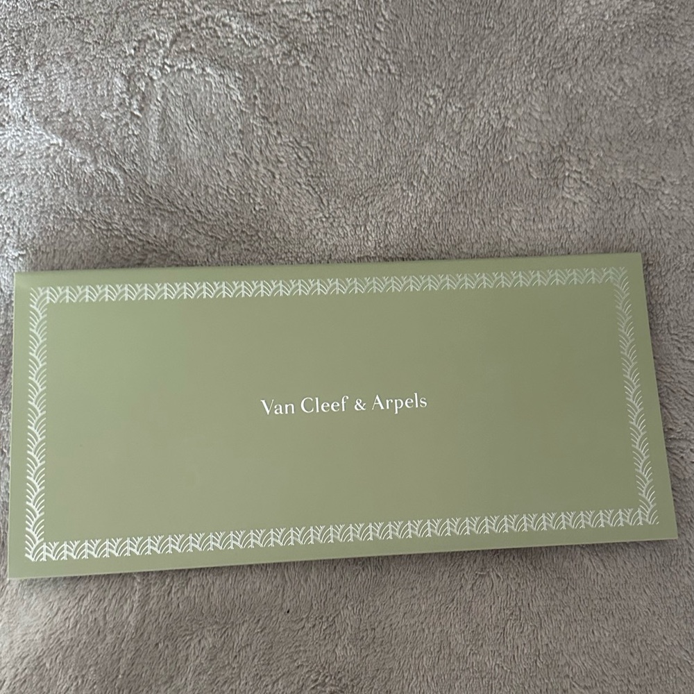 Van Cleef & Arpels Olive Green envelope new